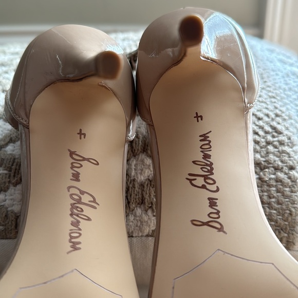 Sam Edelman Patti Nude Ankle Strap Sandal, Size 4 - Picture 4 of 7